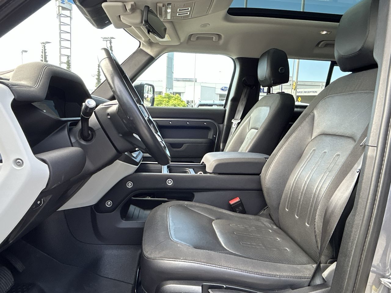 2020 Land Rover Defender in North Vancouver, British Columbia