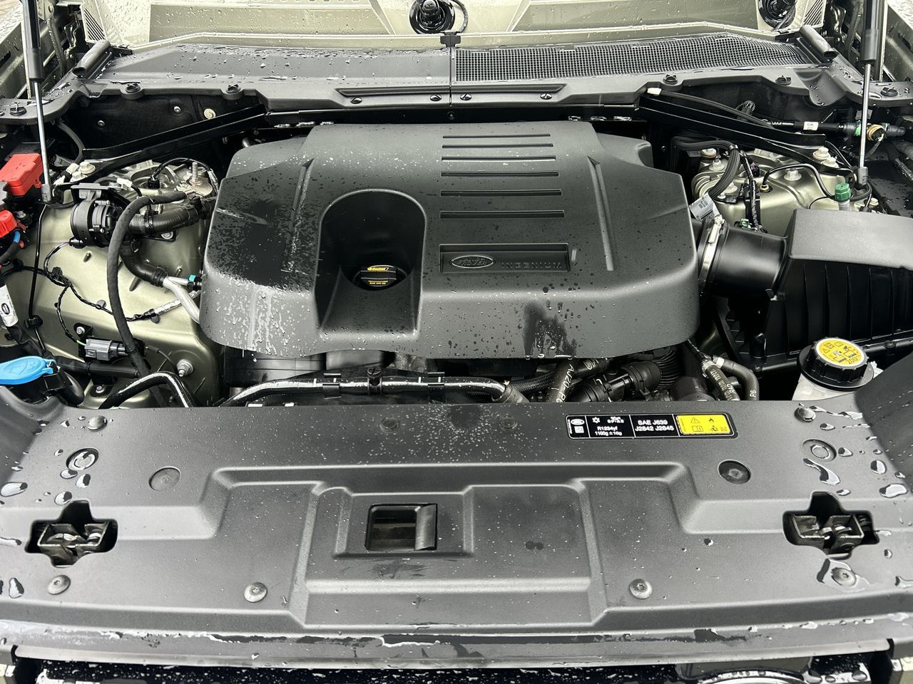 2023 Land Rover Defender