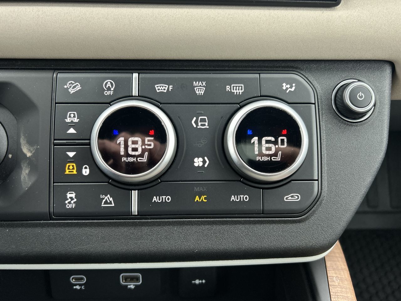 2023 Land Rover Defender