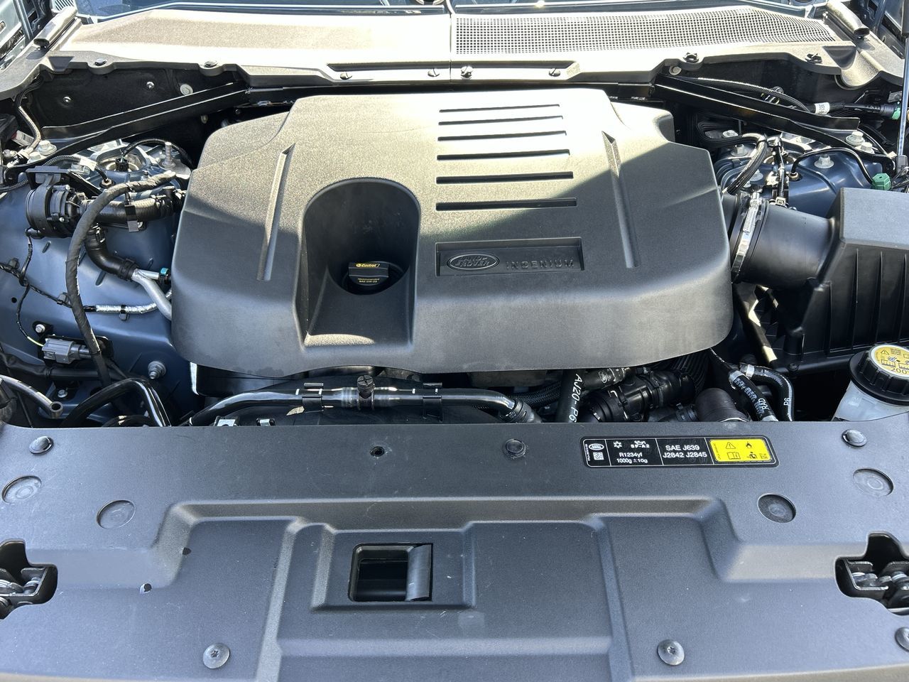 2023 Land Rover Defender in North Vancouver, British Columbia