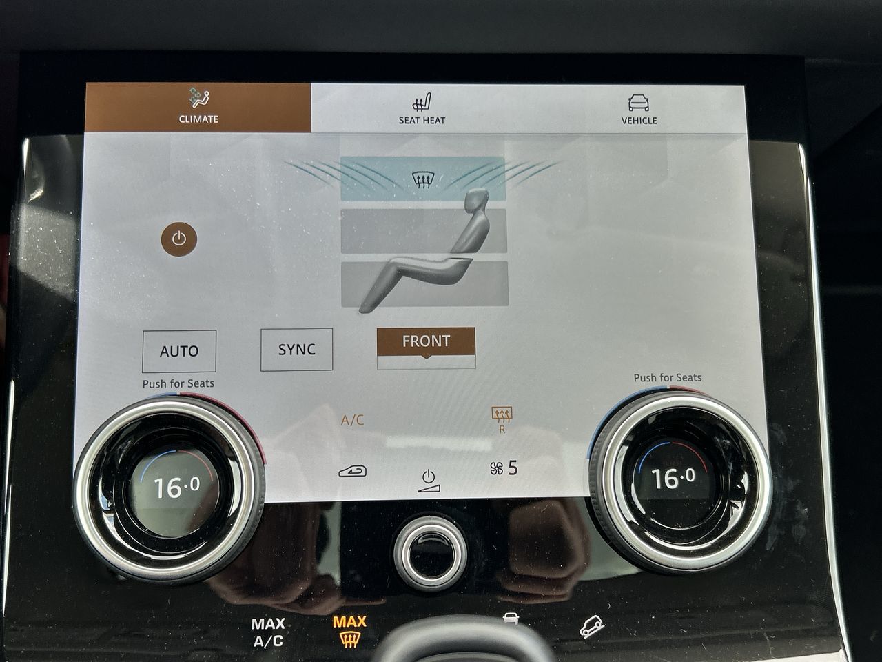 2023 Land Rover Range Rover Evoque in North Vancouver, British Columbia