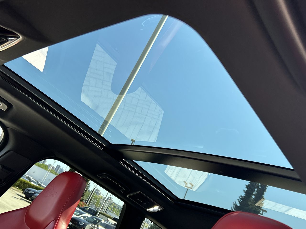 2021 Land Rover Range Rover Sport in North Vancouver, British Columbia