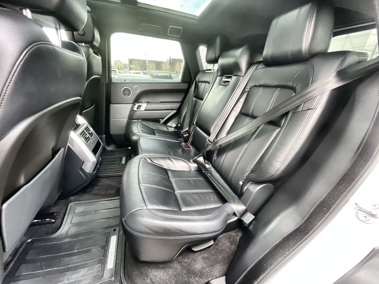 2021 Land Rover Range Rover Sport in North Vancouver, British Columbia