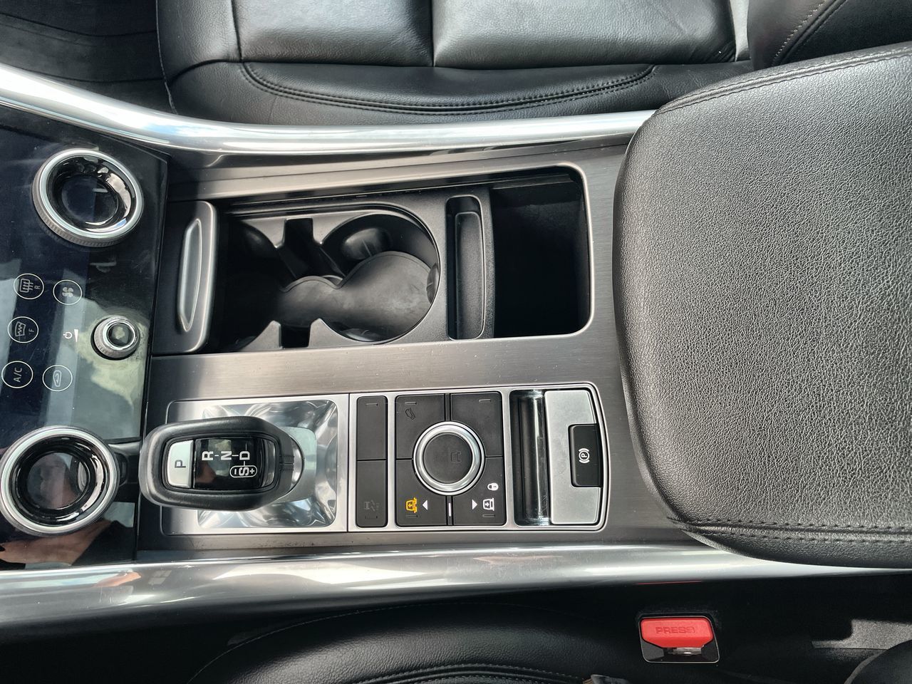 2021 Land Rover Range Rover Sport in North Vancouver, British Columbia