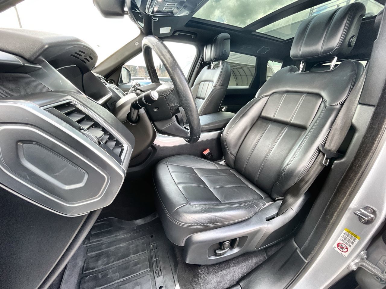 2021 Land Rover Range Rover Sport in North Vancouver, British Columbia