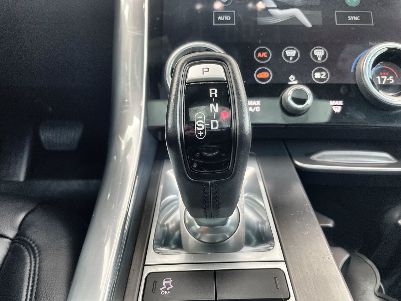 2021 Land Rover Range Rover Sport in North Vancouver, British Columbia