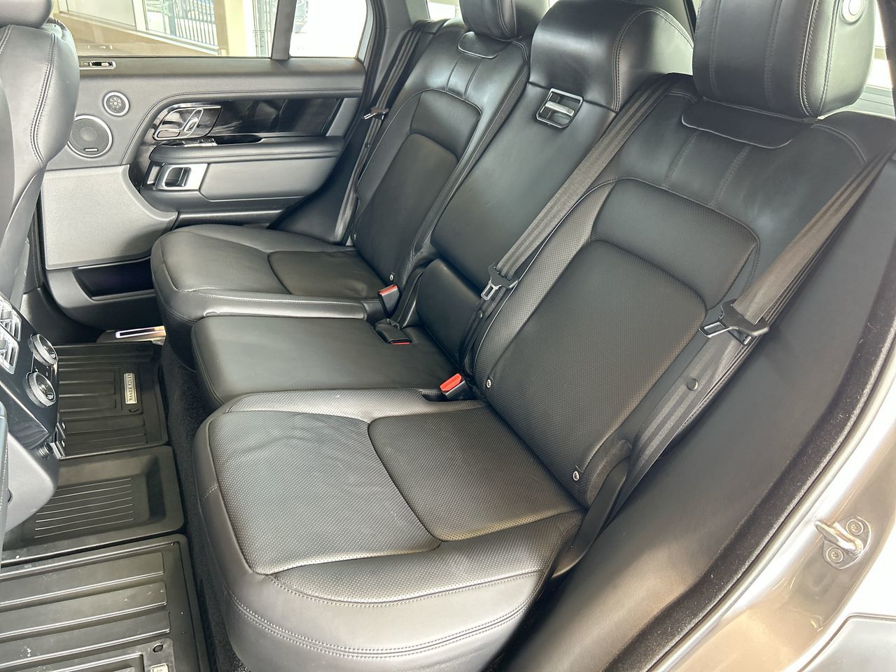 2020 Land Rover Range Rover in North Vancouver, British Columbia