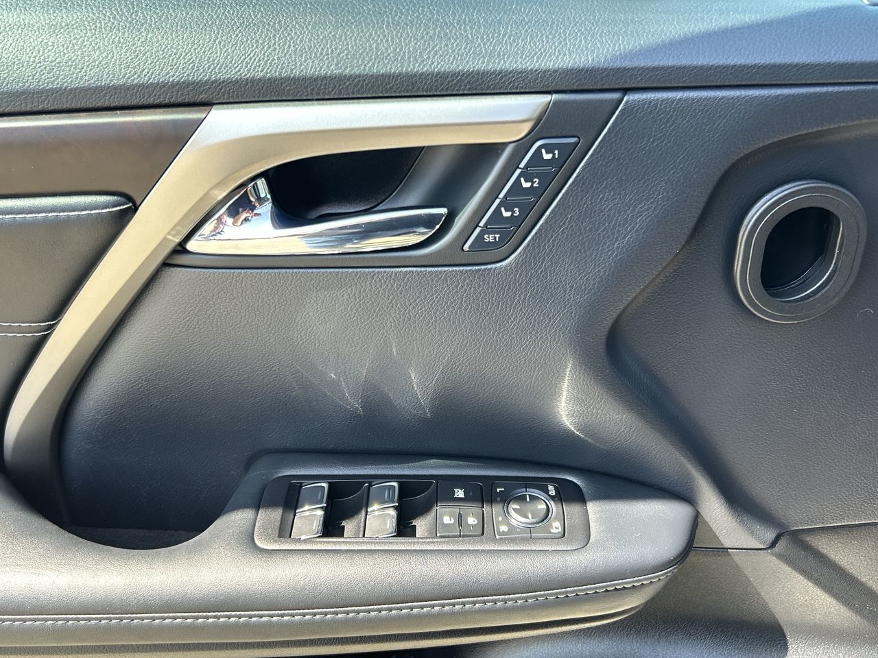 2022 Lexus RX in North Vancouver, British Columbia