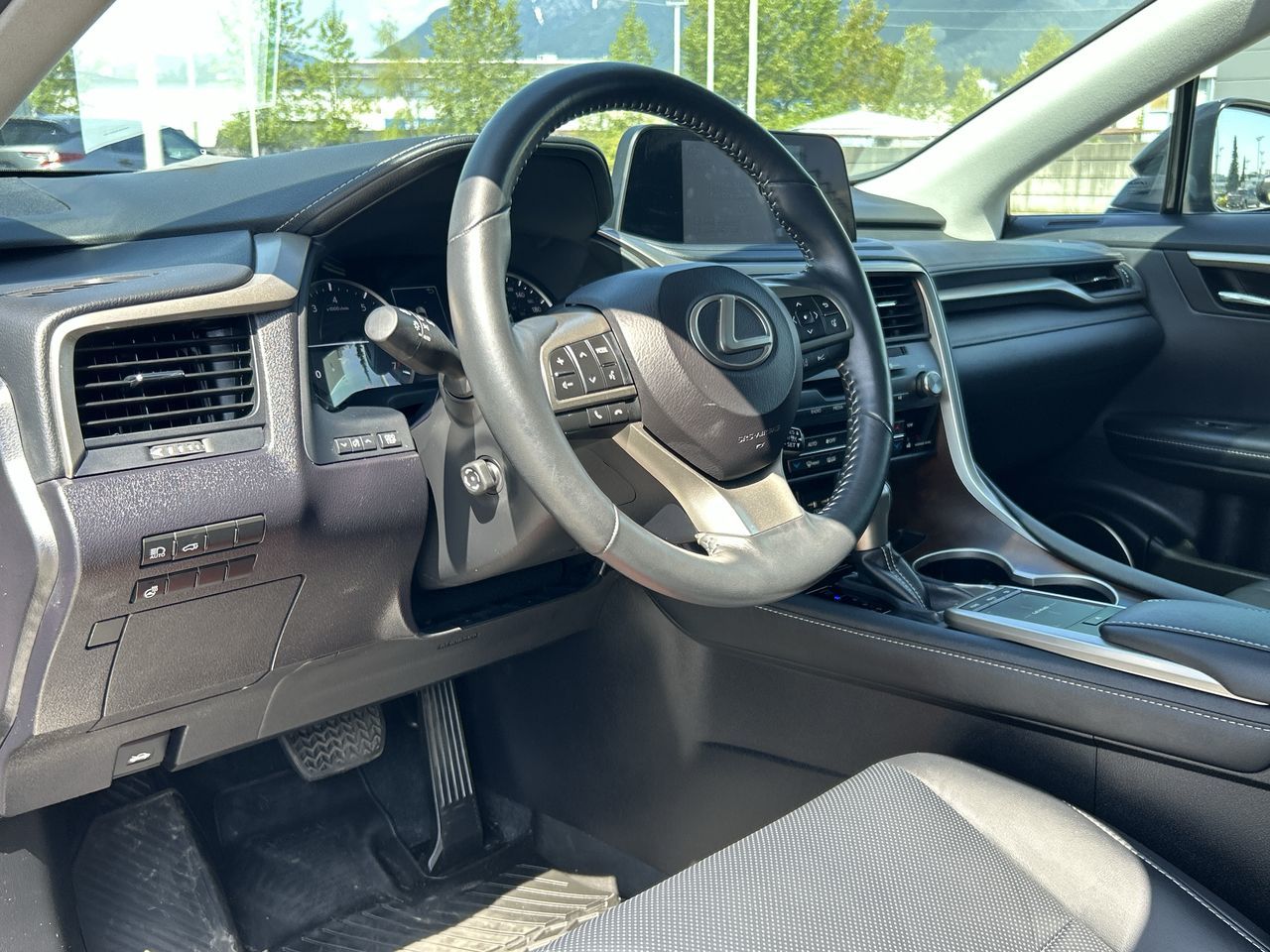 2022 Lexus RX in North Vancouver, British Columbia