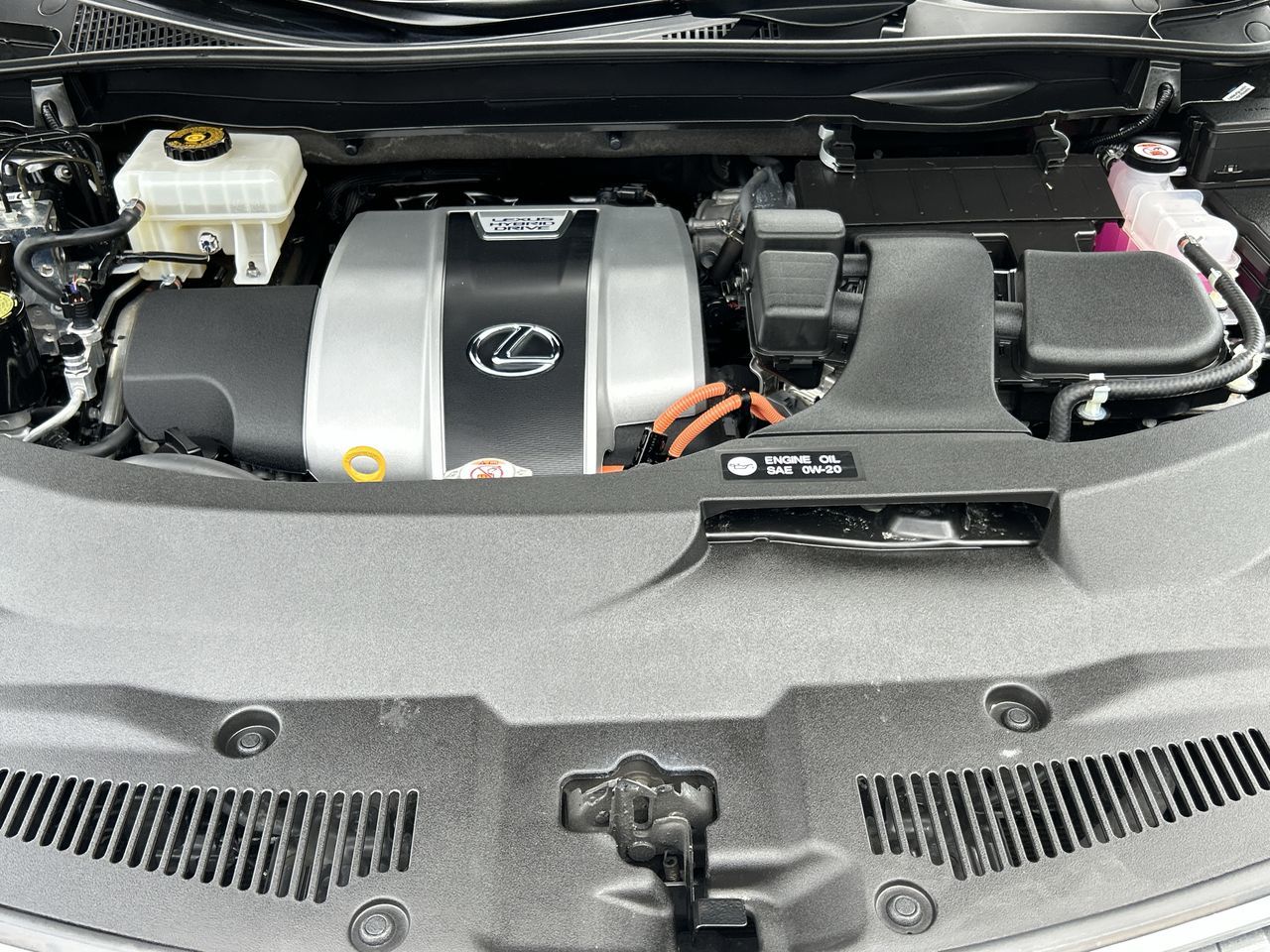 Lexus RXH  2021 à Vancouver Nord, Colombie-Britannique