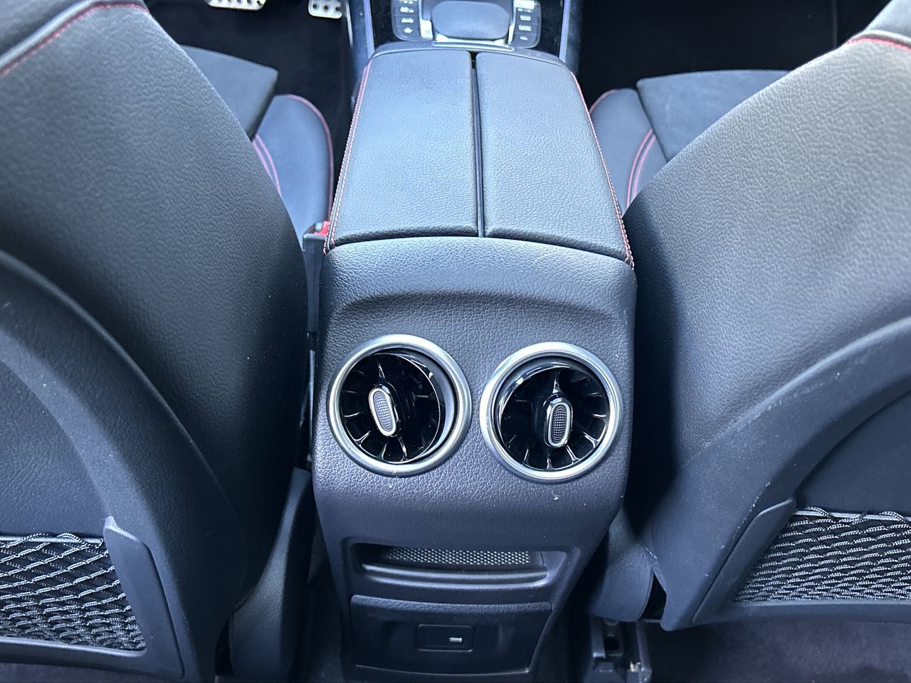 Mercedes-Benz GLA45 AMG  2021 à Vancouver Nord, Colombie-Britannique