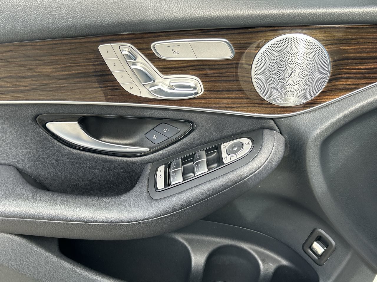 2019 Mercedes-Benz GLC300 in North Vancouver, British Columbia
