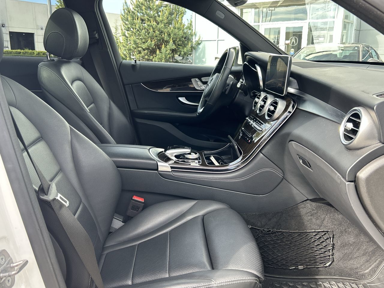 2019 Mercedes-Benz GLC300 in North Vancouver, British Columbia