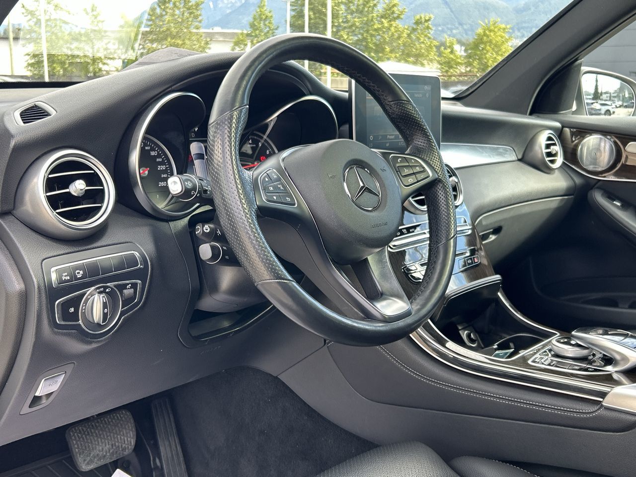 2019 Mercedes-Benz GLC300 in North Vancouver, British Columbia