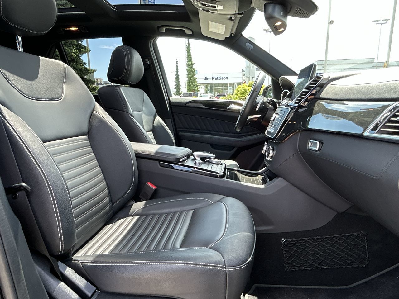 2017 Mercedes-Benz GLE550 in North Vancouver, British Columbia