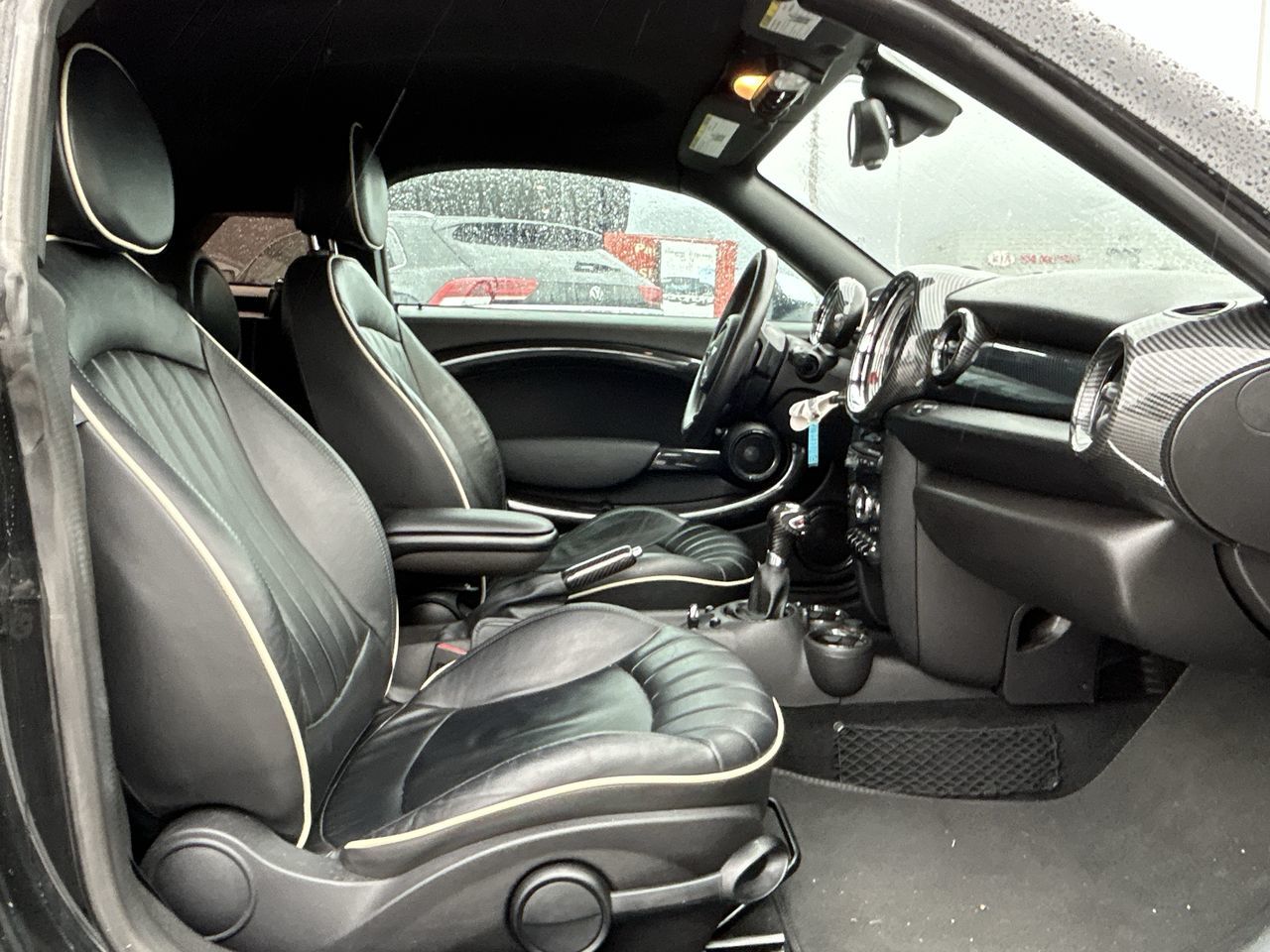 2012 MINI COOPER S Coupé