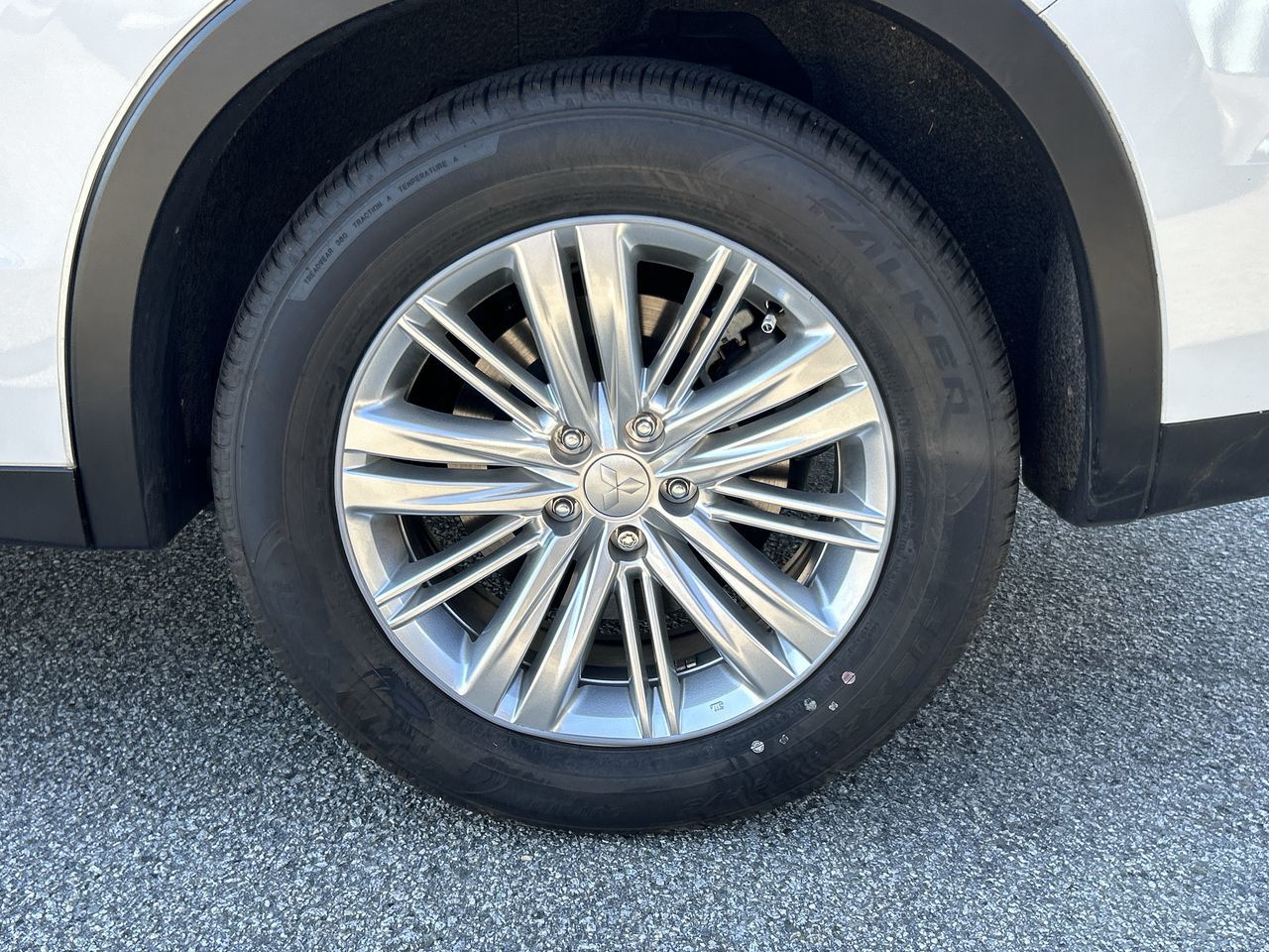 2024 Mitsubishi Outlander