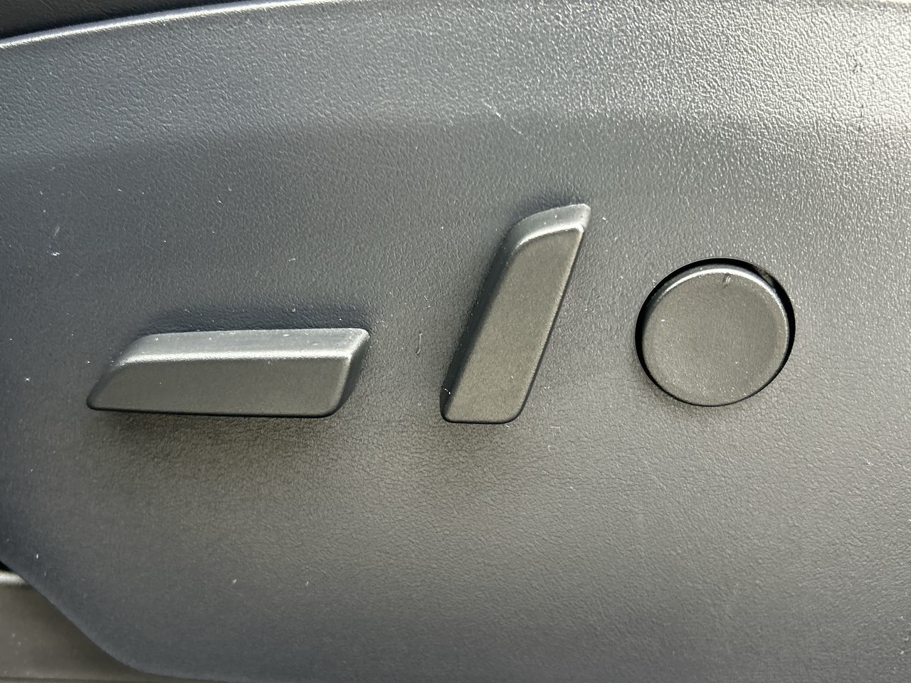 2020 Tesla Model X in North Vancouver, British Columbia