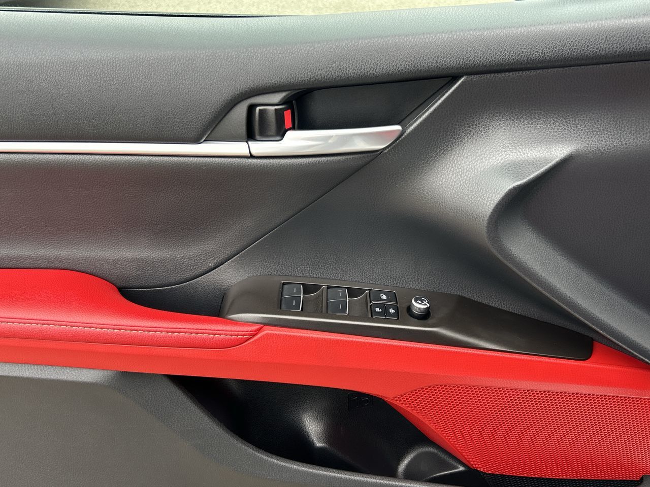 2023 Toyota Camry in North Vancouver, British Columbia