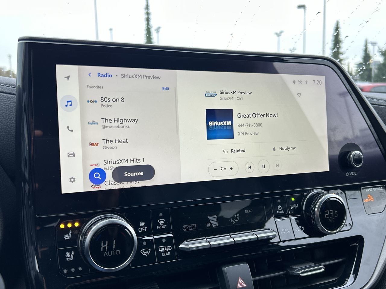 2023 Toyota Highlander Hybrid