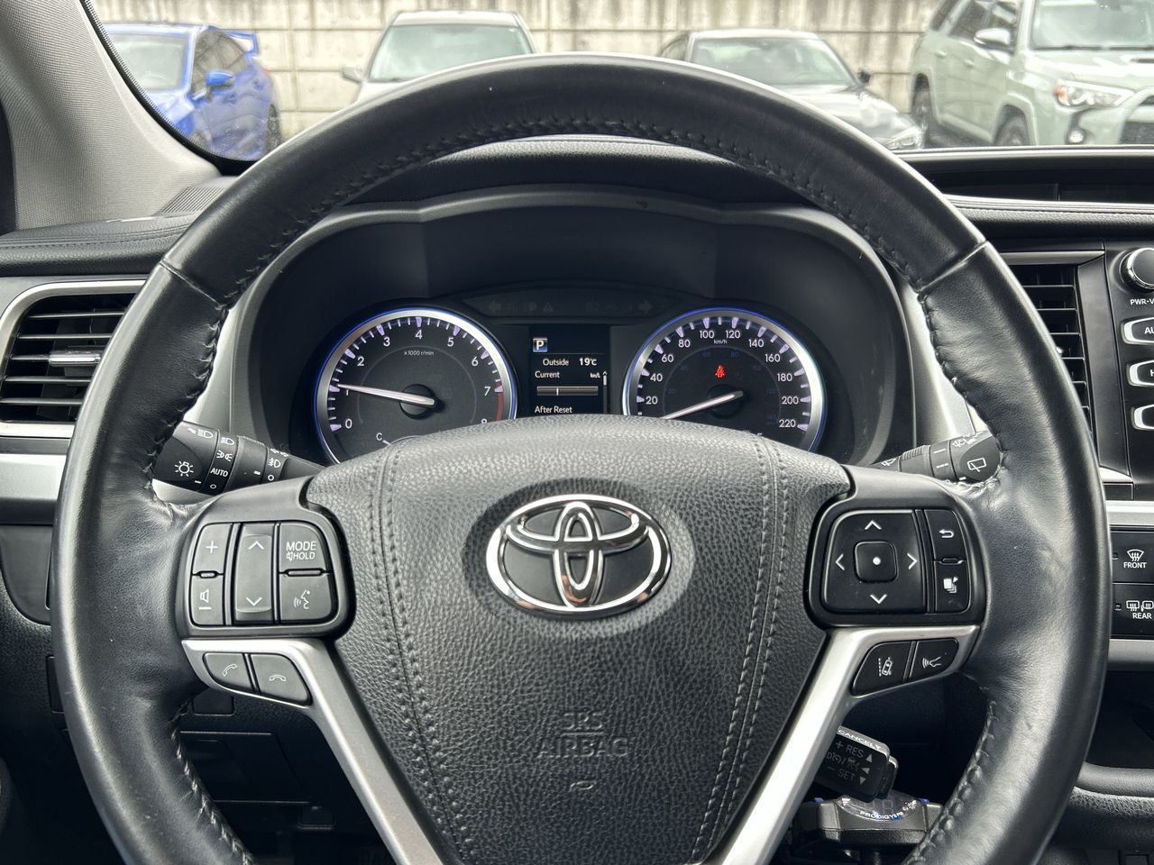 Toyota Highlander  2018 à Vancouver Nord, Colombie-Britannique