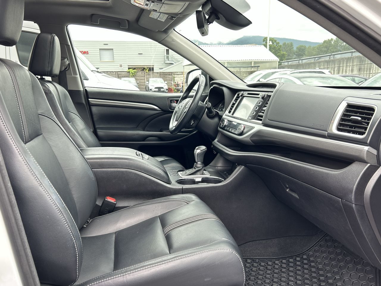 Toyota Highlander  2018 à Vancouver Nord, Colombie-Britannique