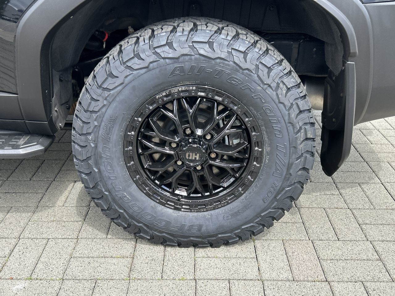 Toyota Land Cruiser  2024 à Vancouver Nord, Colombie-Britannique
