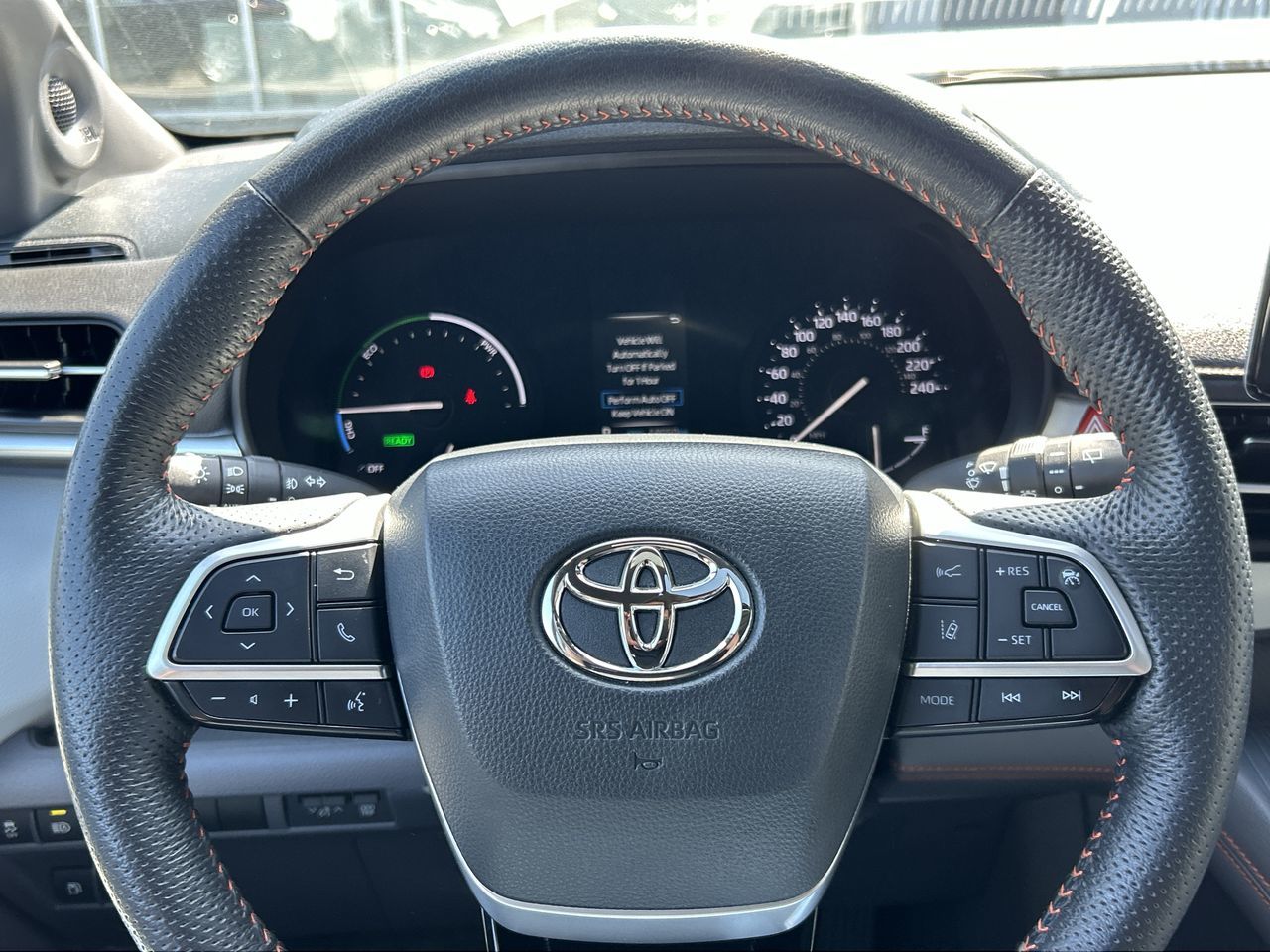 2022 Toyota Sienna Hybrid in North Vancouver, British Columbia