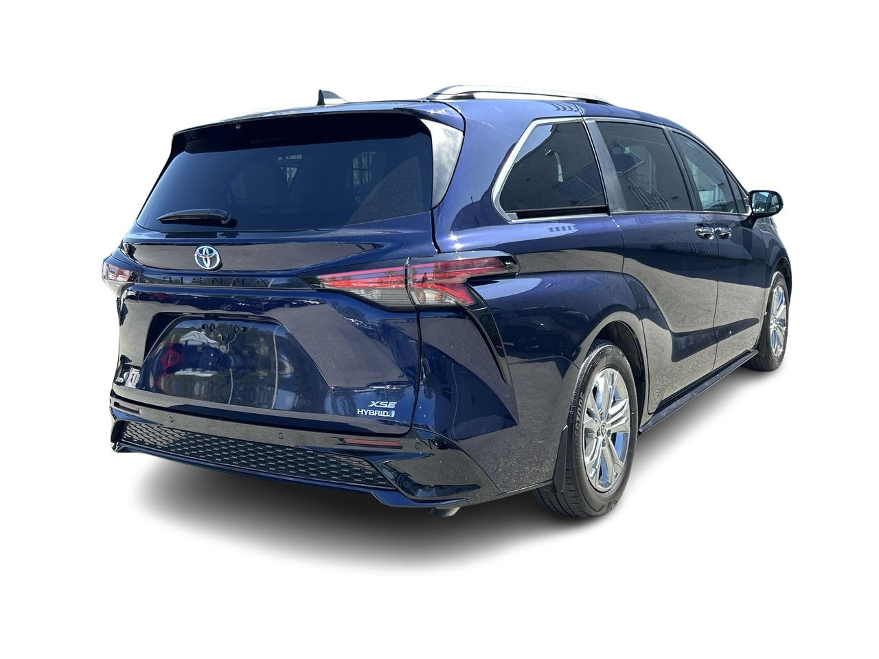 2022 Toyota Sienna Hybrid in North Vancouver, British Columbia