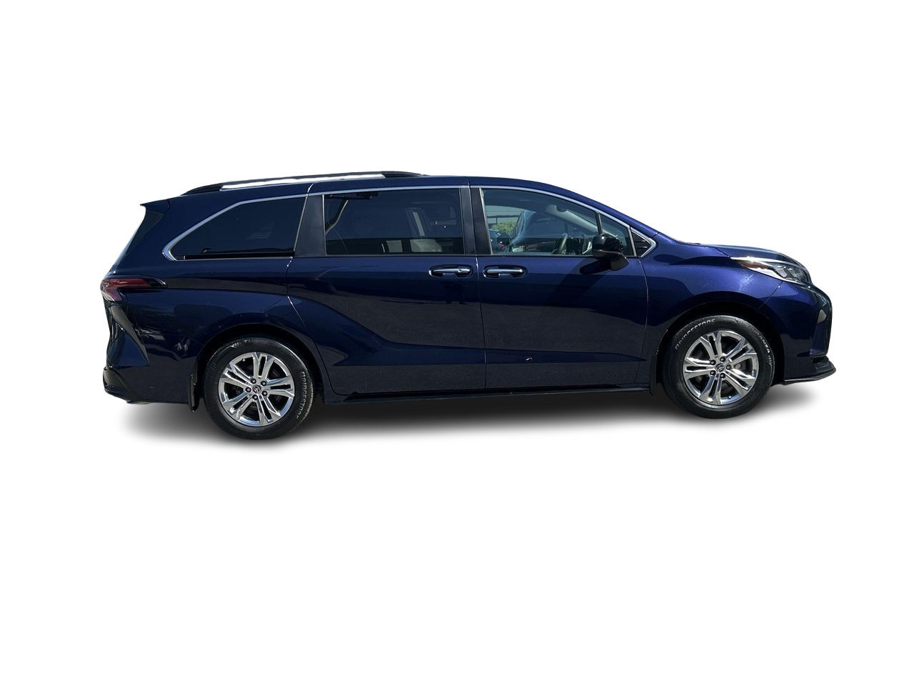 2022 Toyota Sienna Hybrid in North Vancouver, British Columbia