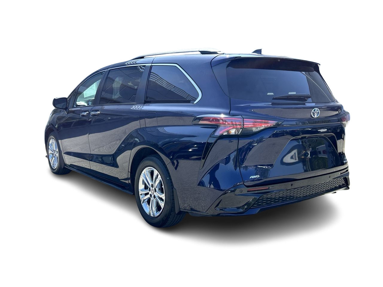 2022 Toyota Sienna Hybrid in North Vancouver, British Columbia
