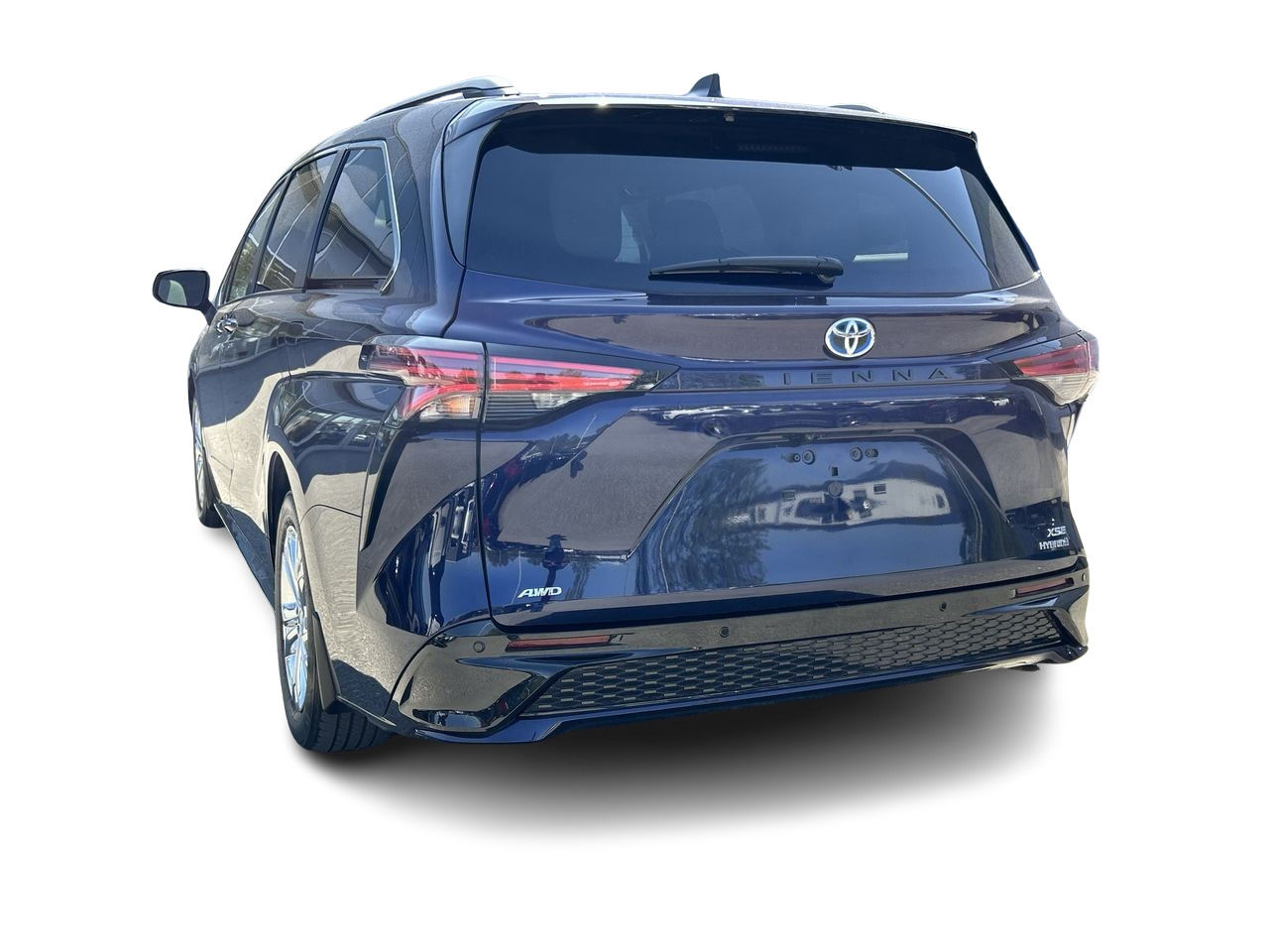 2022 Toyota Sienna Hybrid in North Vancouver, British Columbia