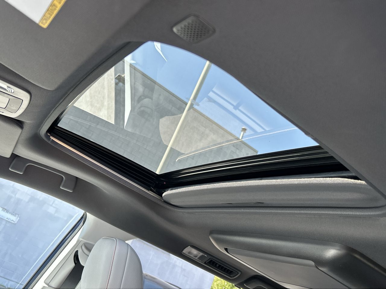2022 Toyota Sienna Hybrid in North Vancouver, British Columbia
