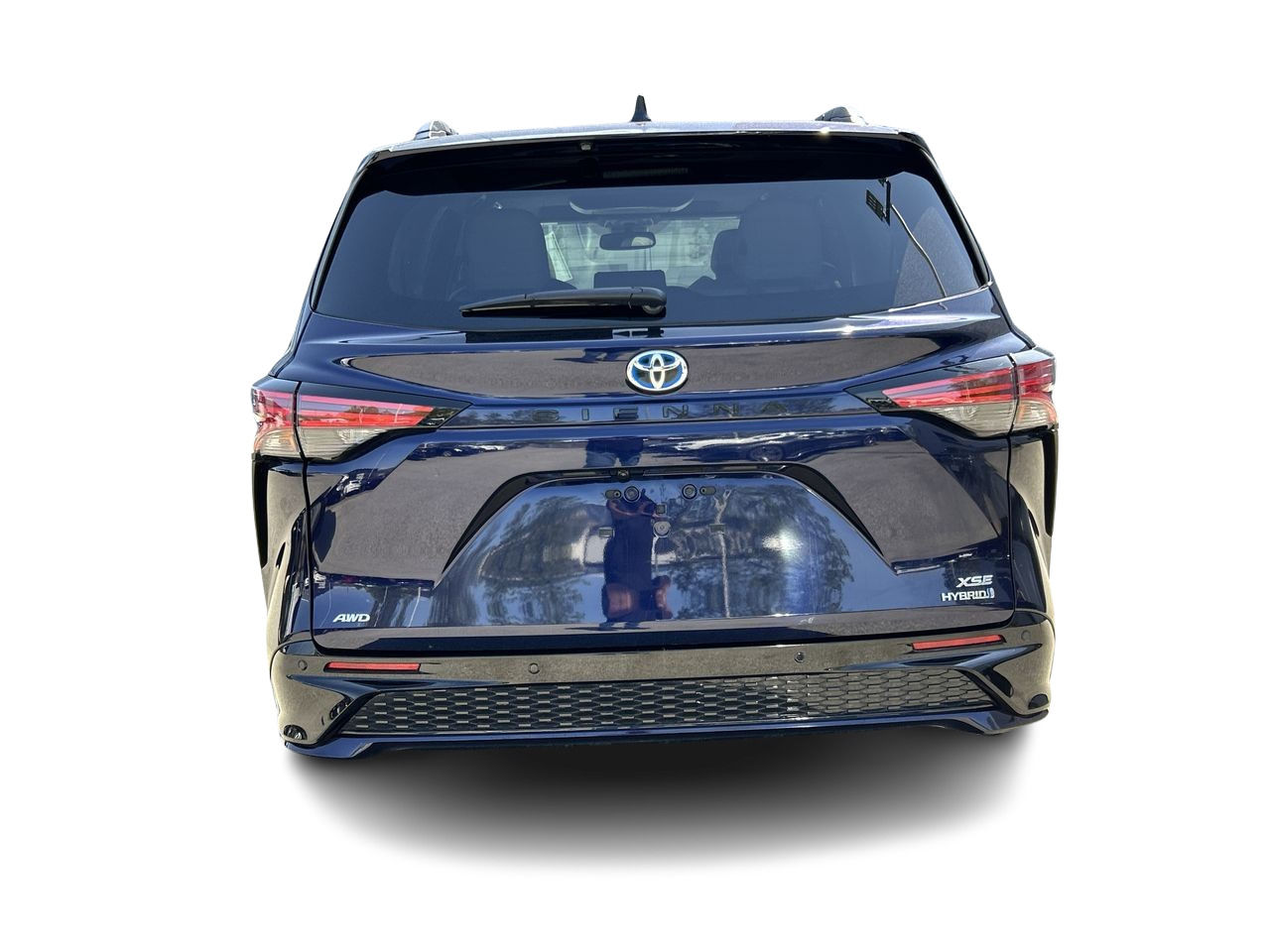2022 Toyota Sienna Hybrid in North Vancouver, British Columbia