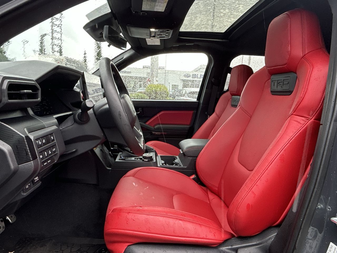 Toyota TACOMA HYBRID  2024 à Vancouver Nord, Colombie-Britannique