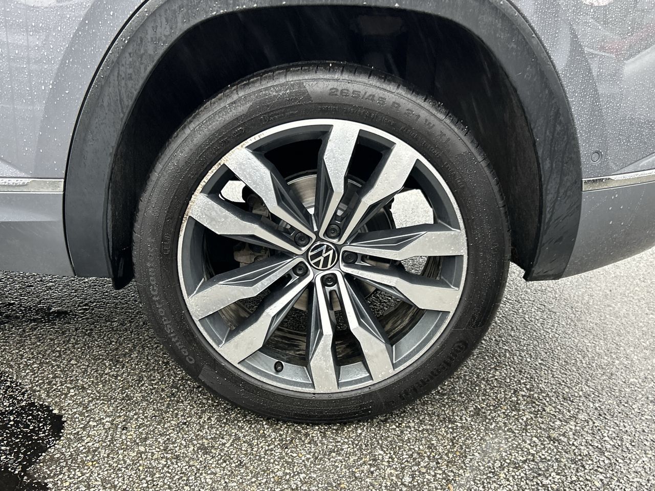 2020 Volkswagen Atlas Cross Sport in North Vancouver, British Columbia