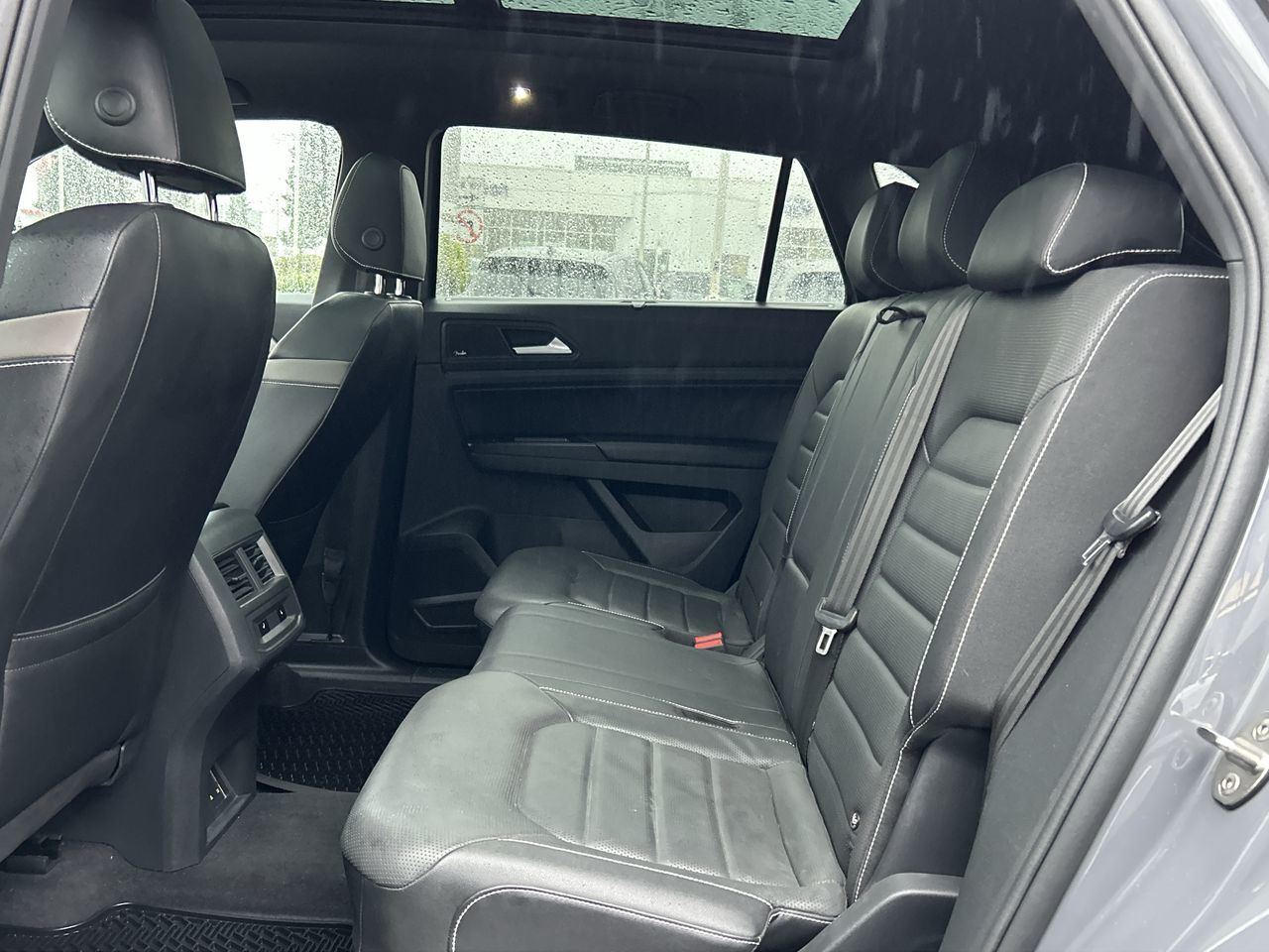 2020 Volkswagen Atlas Cross Sport in North Vancouver, British Columbia