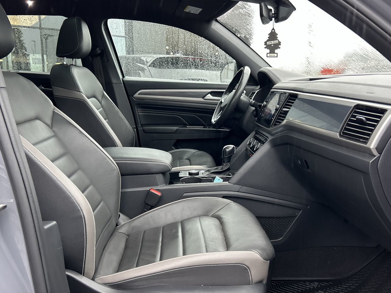 2020 Volkswagen Atlas Cross Sport in North Vancouver, British Columbia