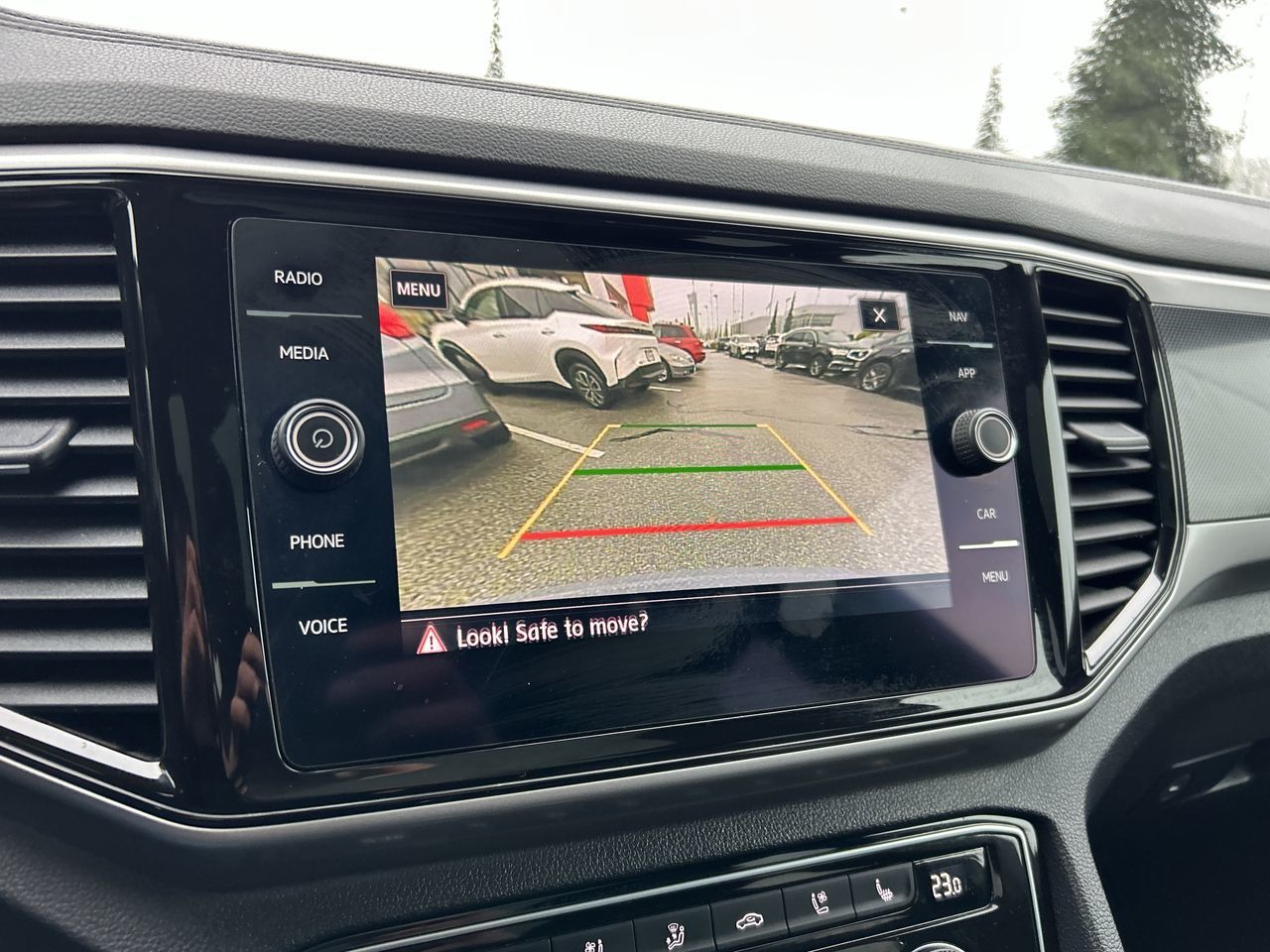 2020 Volkswagen Atlas Cross Sport in North Vancouver, British Columbia