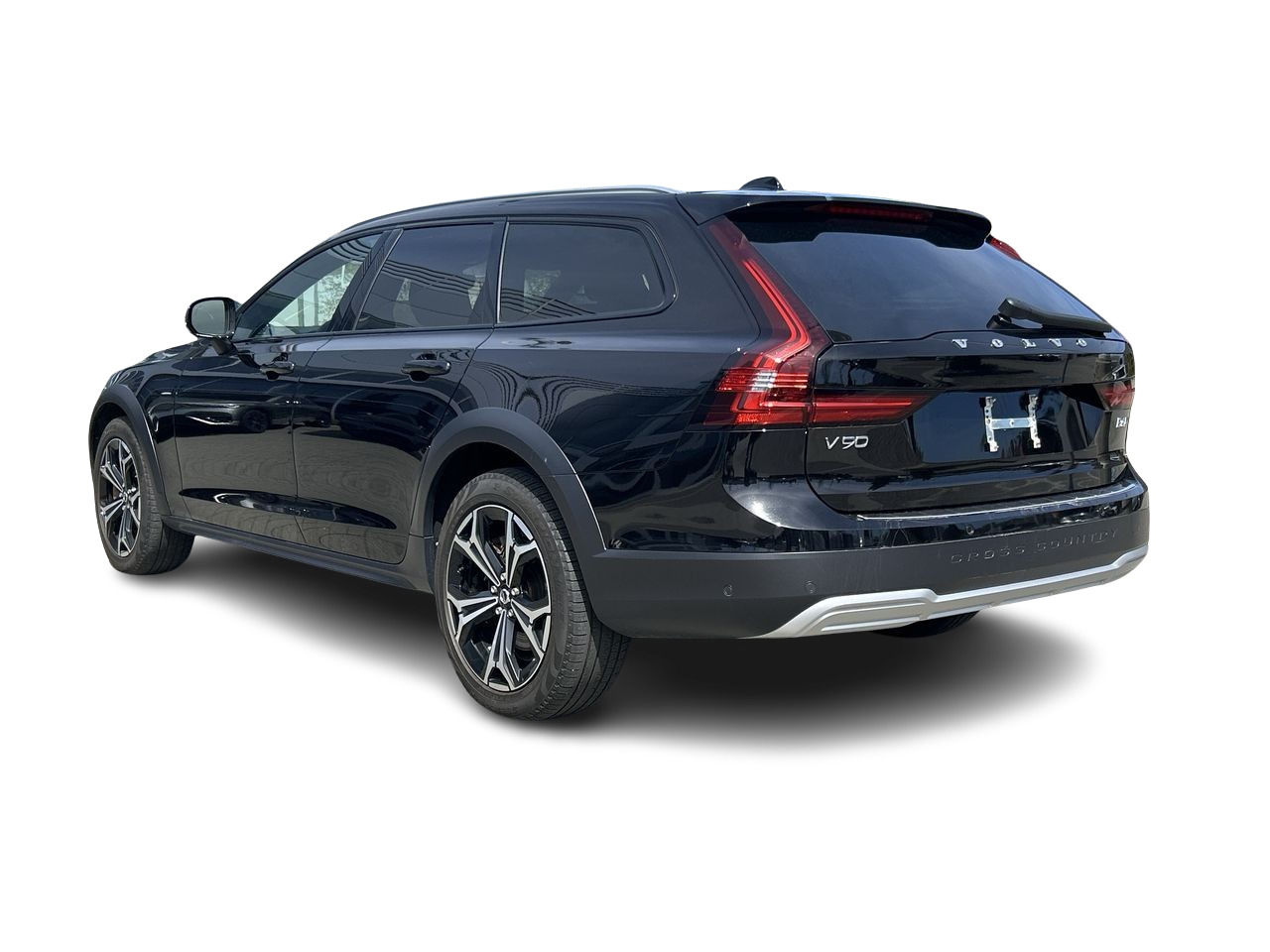 2023 Volvo V90 Cross Country in North Vancouver, British Columbia