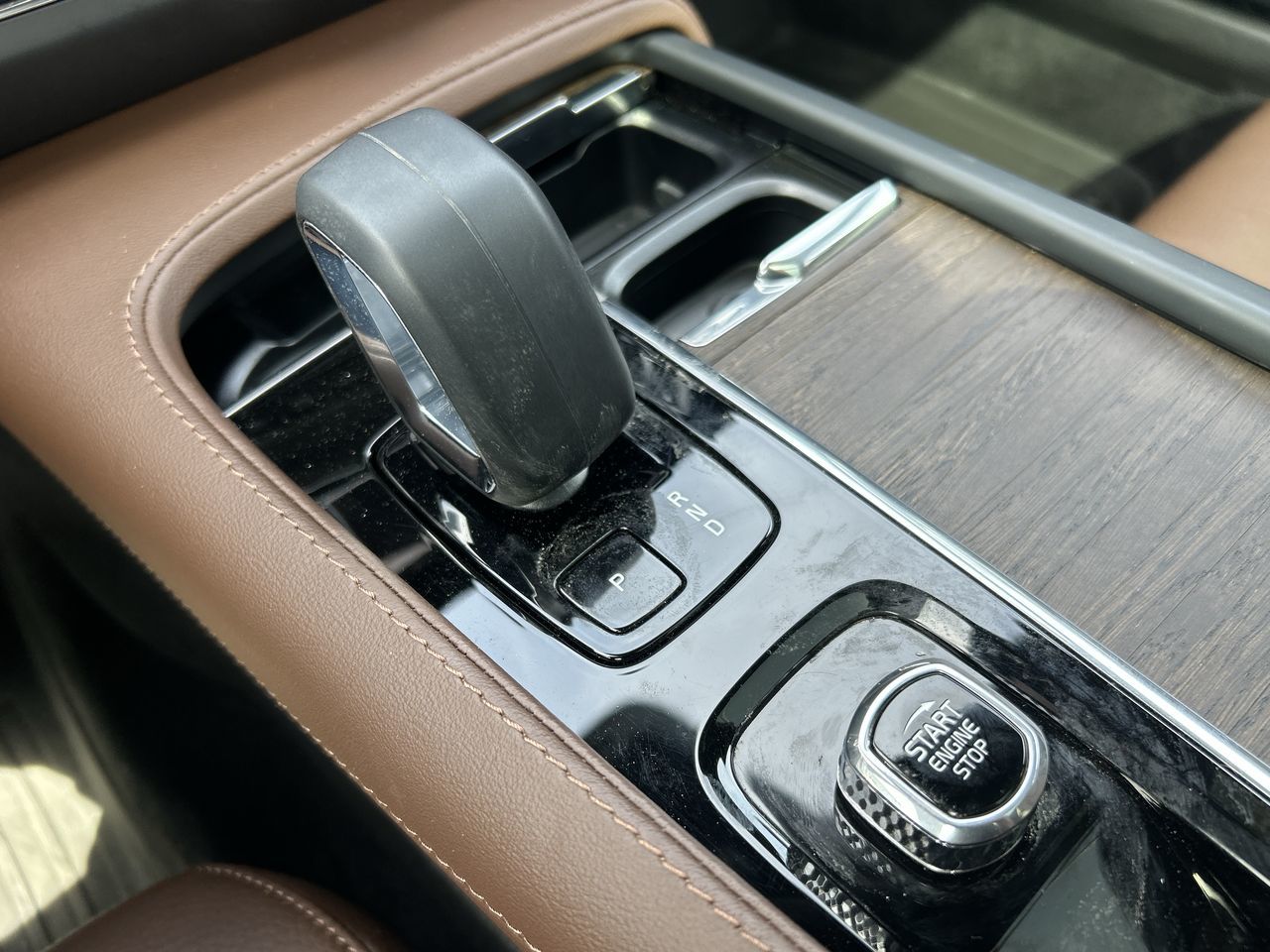 2023 Volvo V90 Cross Country in North Vancouver, British Columbia
