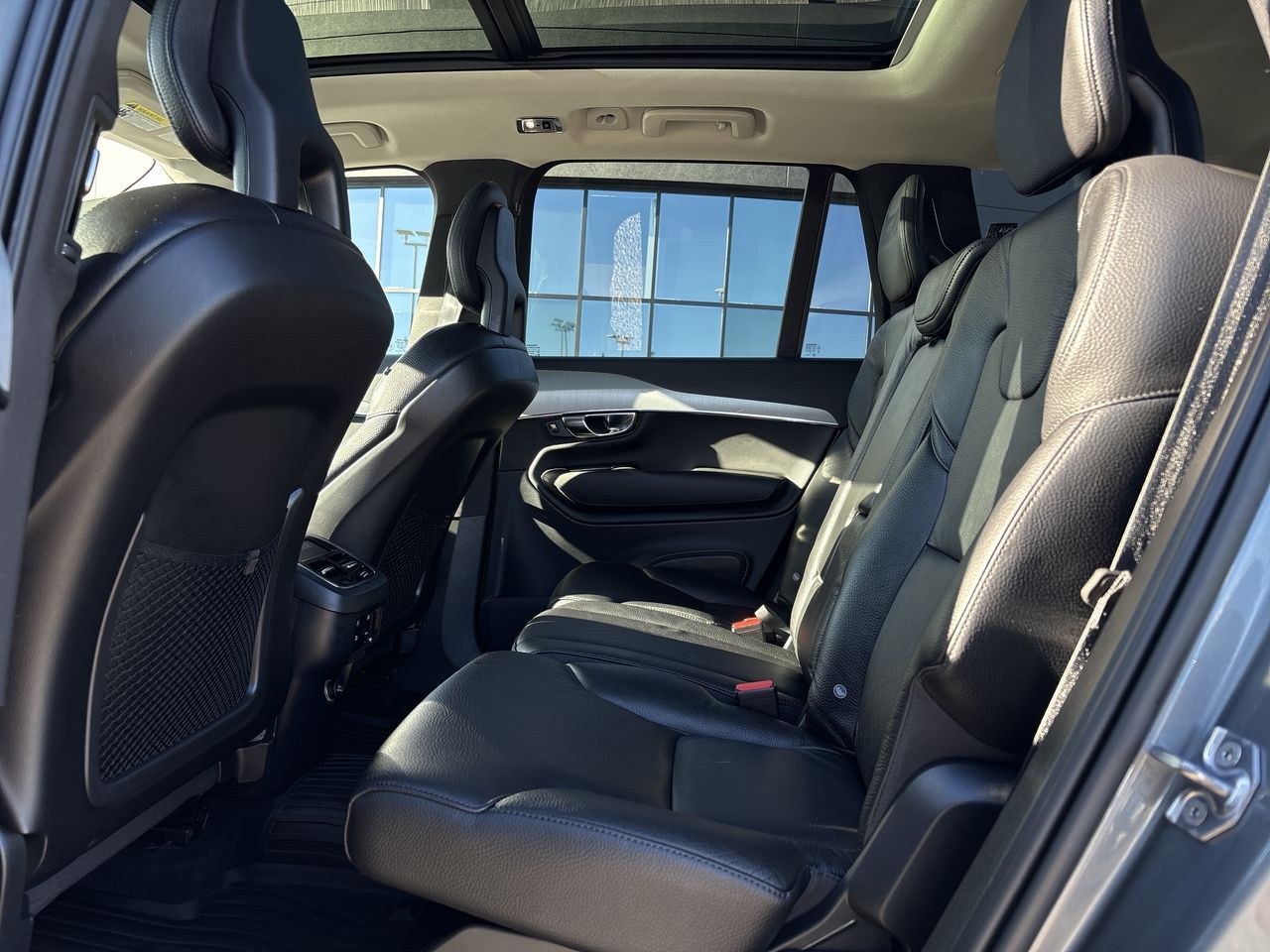 2020  XC90