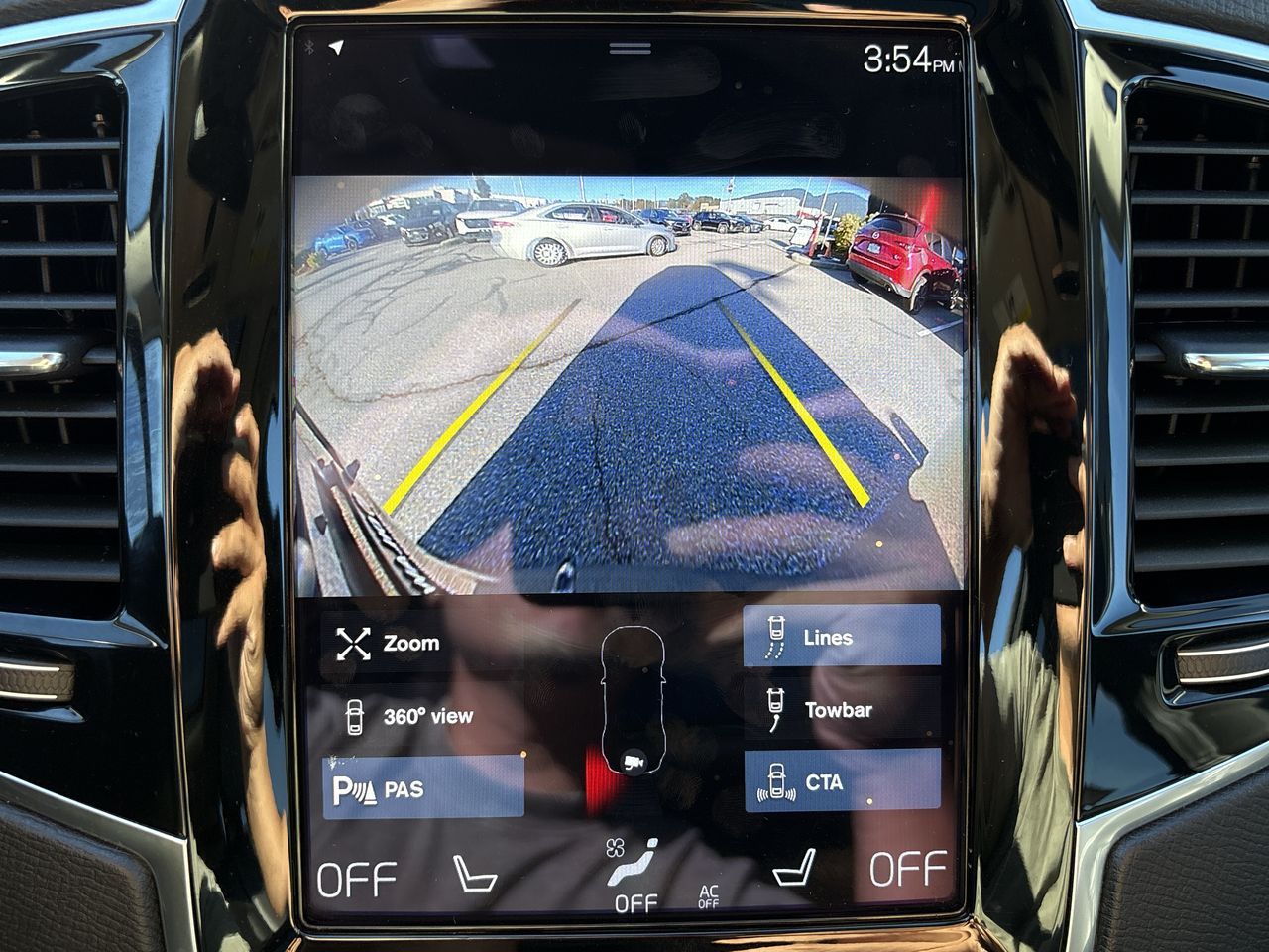 2020  XC90