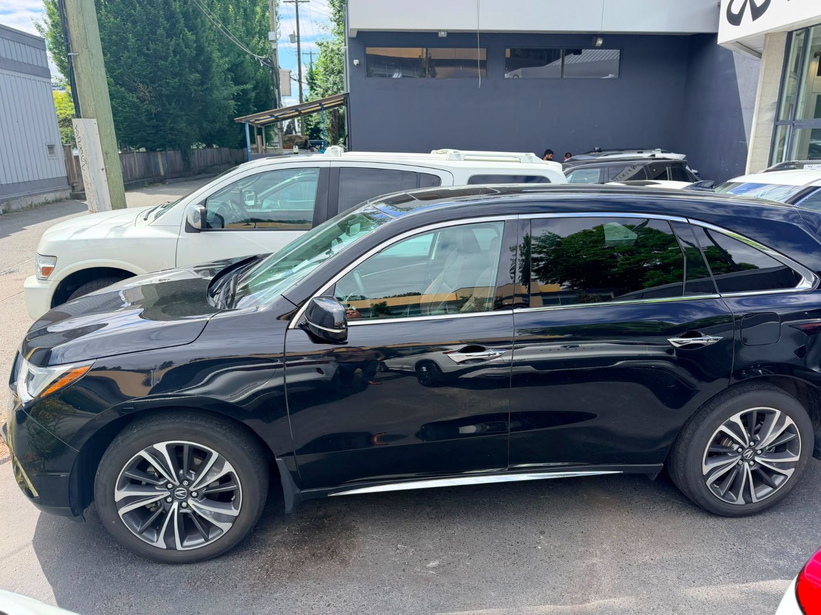 2020  MDX