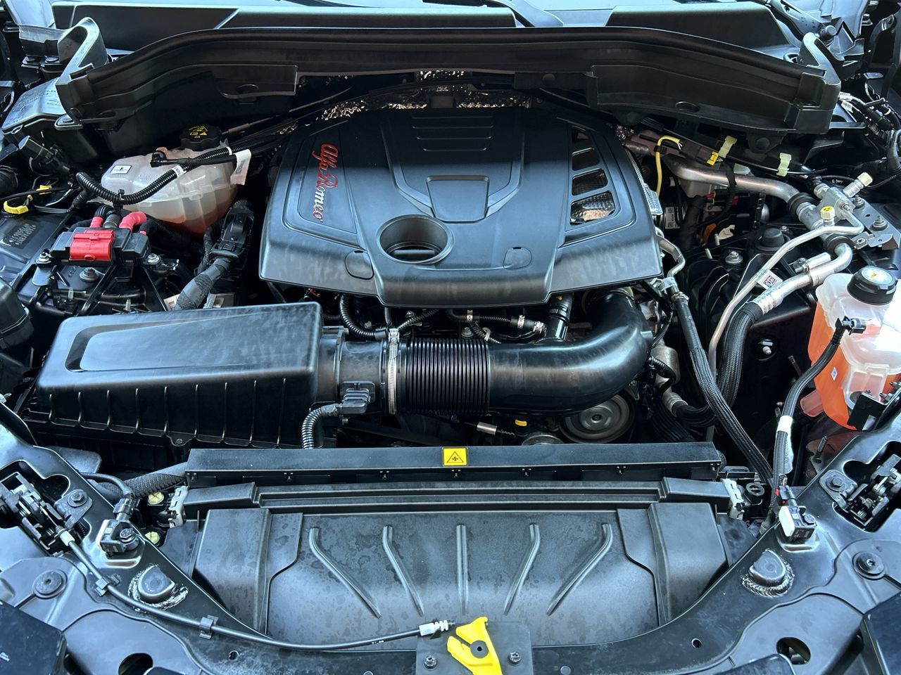 Alfa Romeo Stelvio  2023 à Vancouver nord, Colombie-Britannique