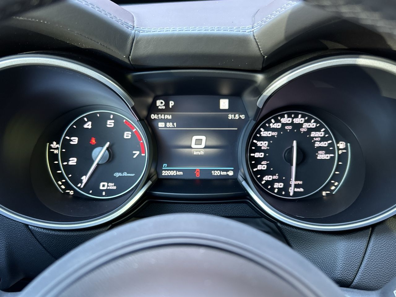 Alfa Romeo Stelvio  2023 à Vancouver nord, Colombie-Britannique