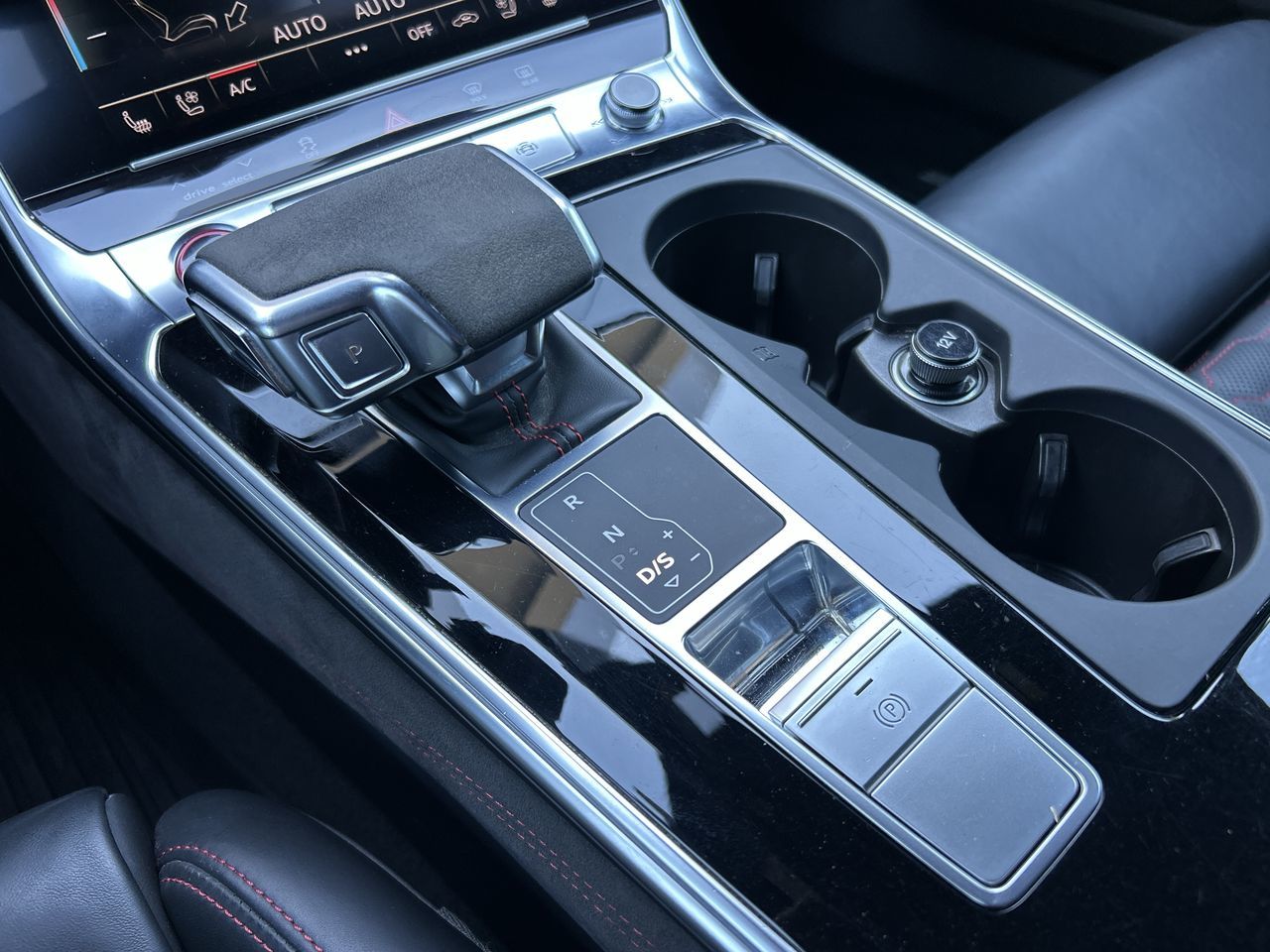 Audi RS 6 Avant  2021 à Vancouver nord, Colombie-Britannique