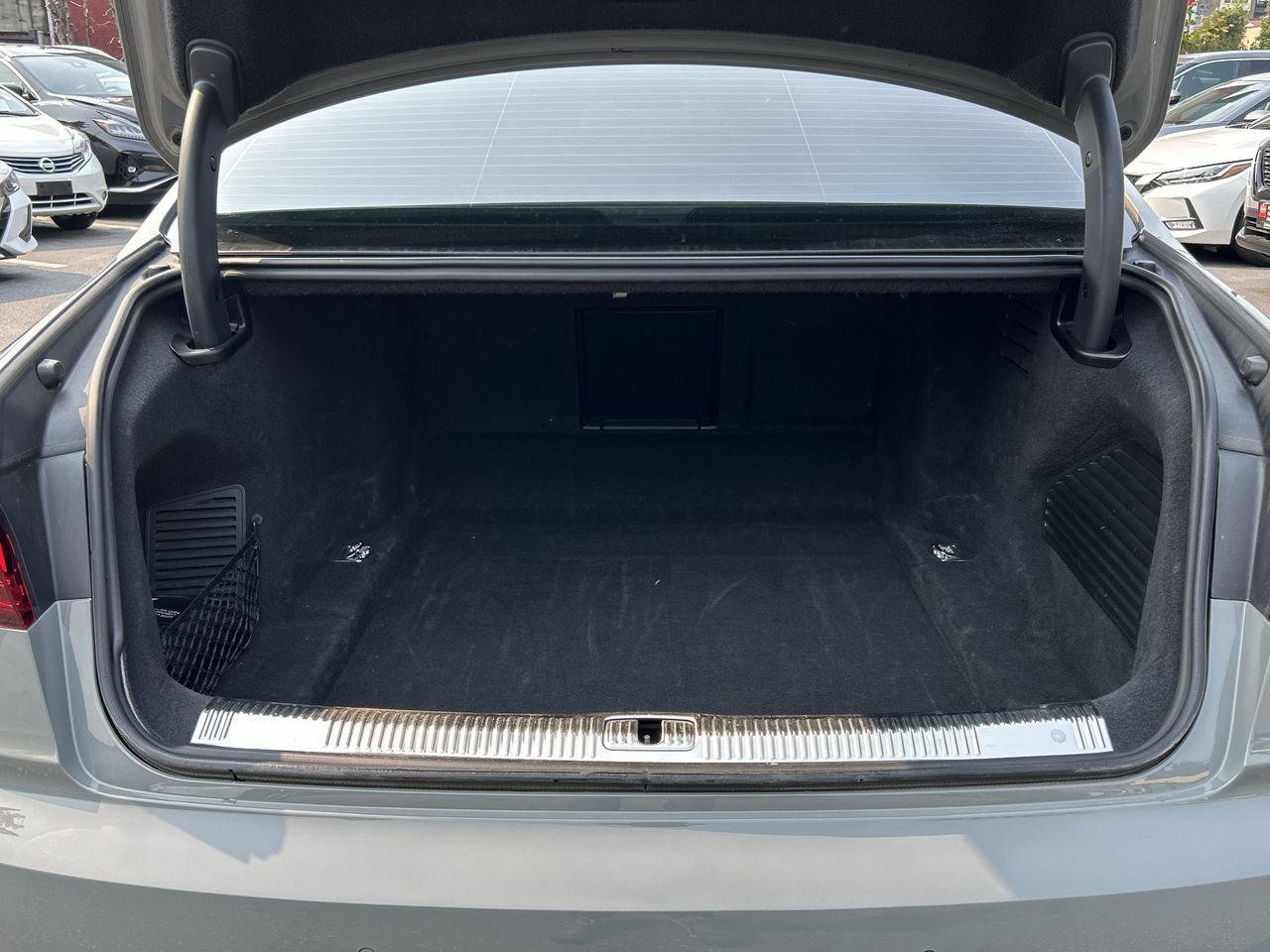 2022 Audi S8 Quattro