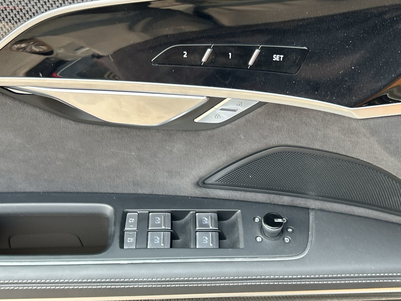 2022 Audi S8 Quattro