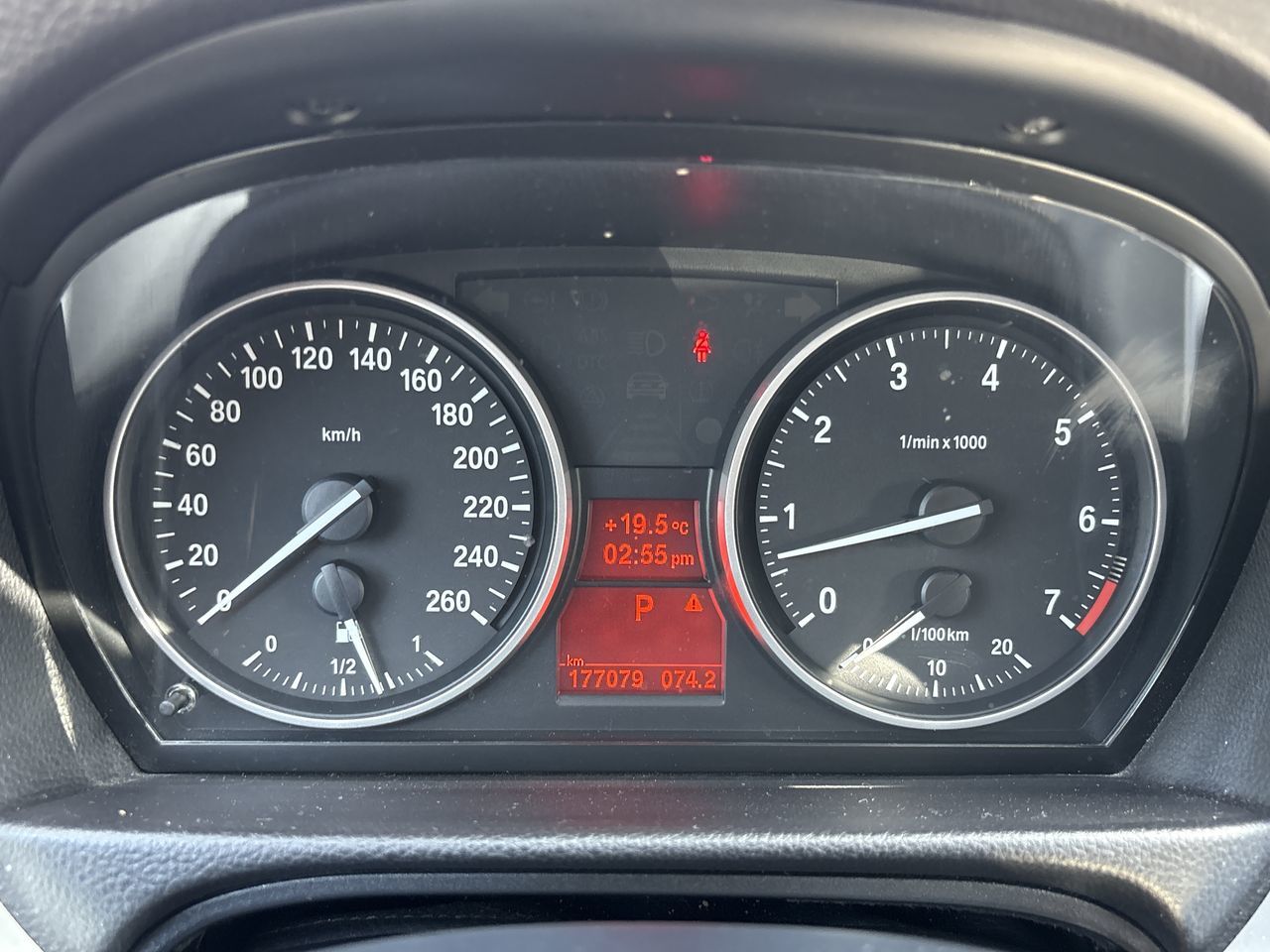 2011 BMW 323i